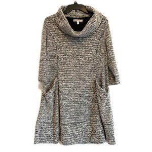 Robbie Bee Black and White Cowl Neck Knit Dress with Pockets